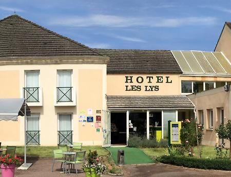Aux Lys De Chablis Hotel Buitenkant foto