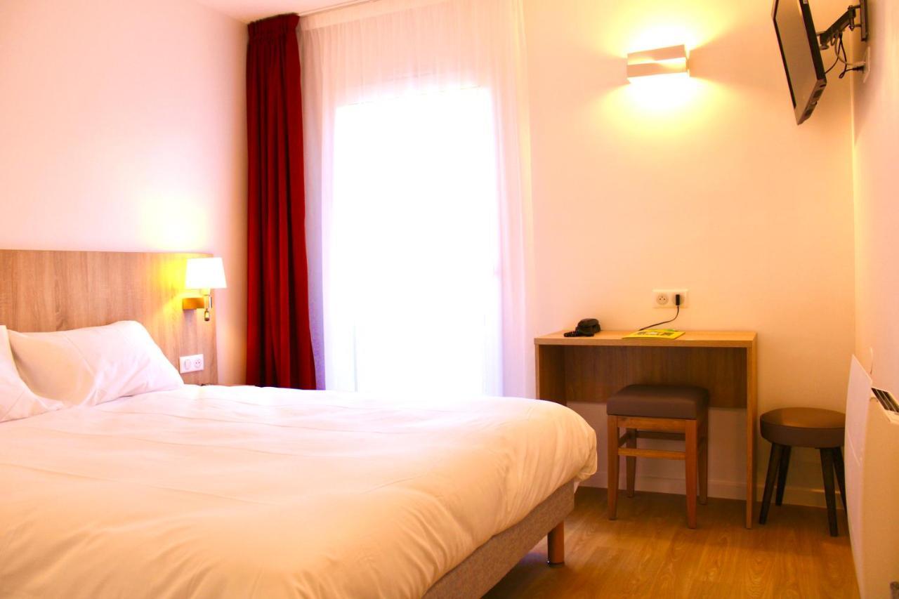 Aux Lys De Chablis Hotel Buitenkant foto